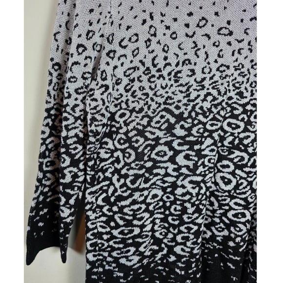 Alfred Dunner Women PM Leopard‎ Print Rhinestone Embellished Cardigan Sweater - Picture 3 of 10